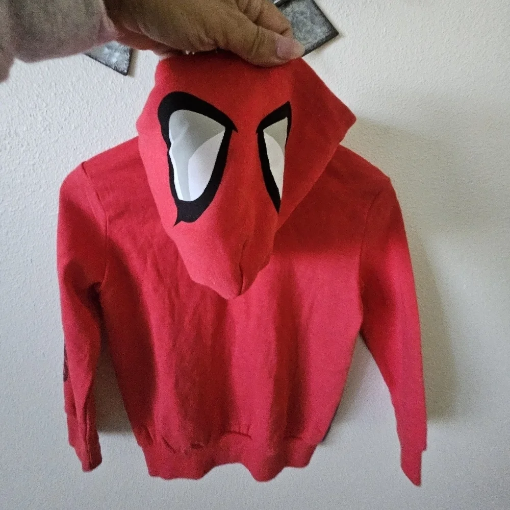 NWT Marvel Boy's Cool Spirerman Hoodie Size 6/7.